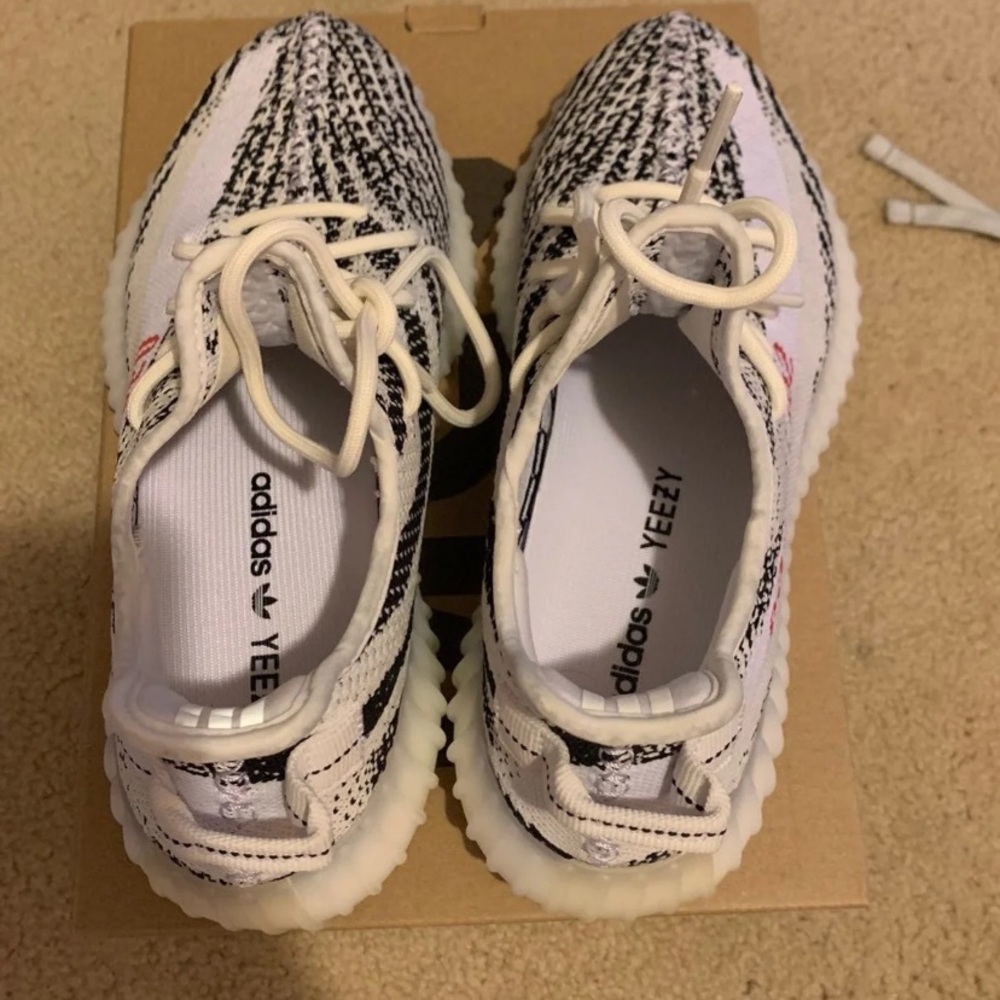 Yeezy zebra